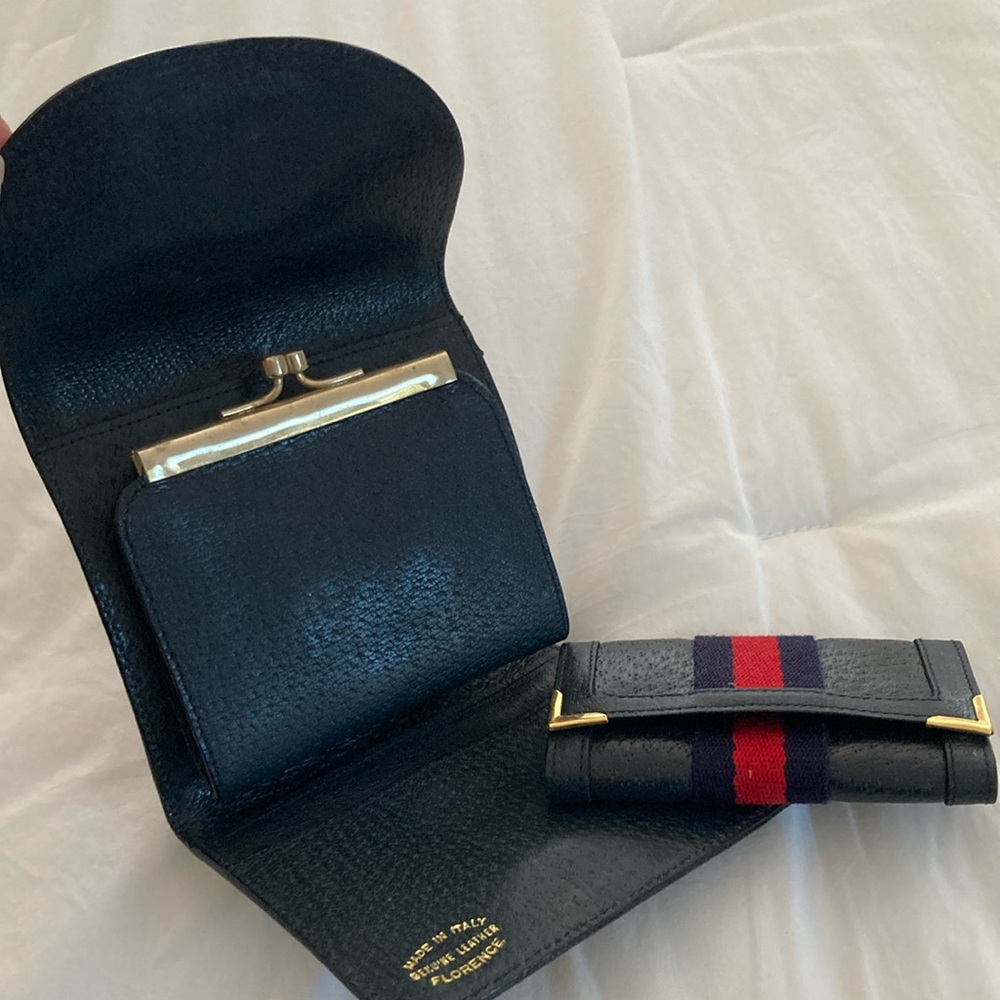 🆕 ITALIAN Crafted Ladies Navy Wallet & Key Case “SET” with Red and Blue Stripes! - Picture 2 of 7